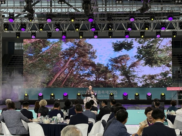 132f0ac93cc63a7fd414f1aa25ba5212_1768270